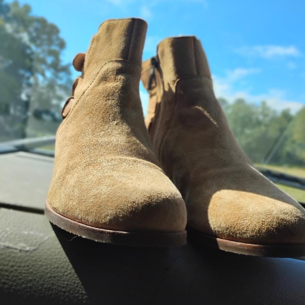 UGG Women's Tan Suede Ankle Boots